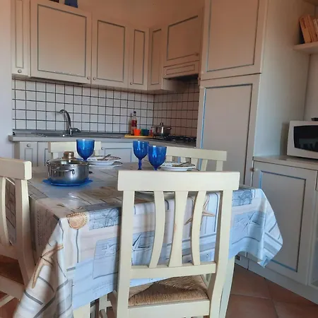 Castello Di Gallura Apartment *